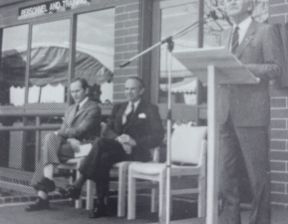 1984 PM Bob Hawke at opening of KT Jenkins Centre